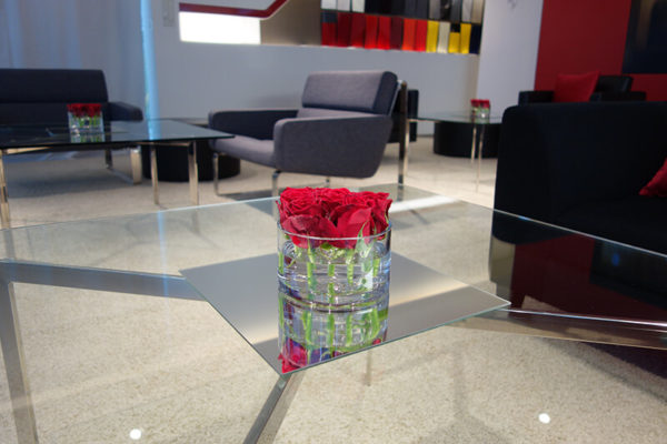 店舗の花・造花装飾　福岡市中央区けやき通り花屋BAROQUEバロック